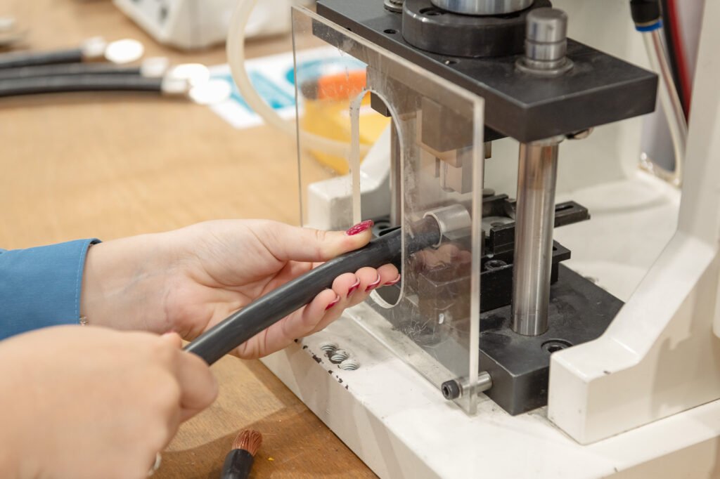 Serviços - Produção de cablagens eléctricas