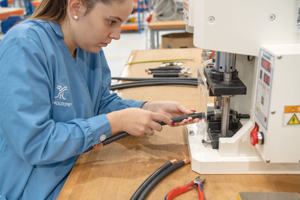 Serviços - Produção de cablagens eléctricas