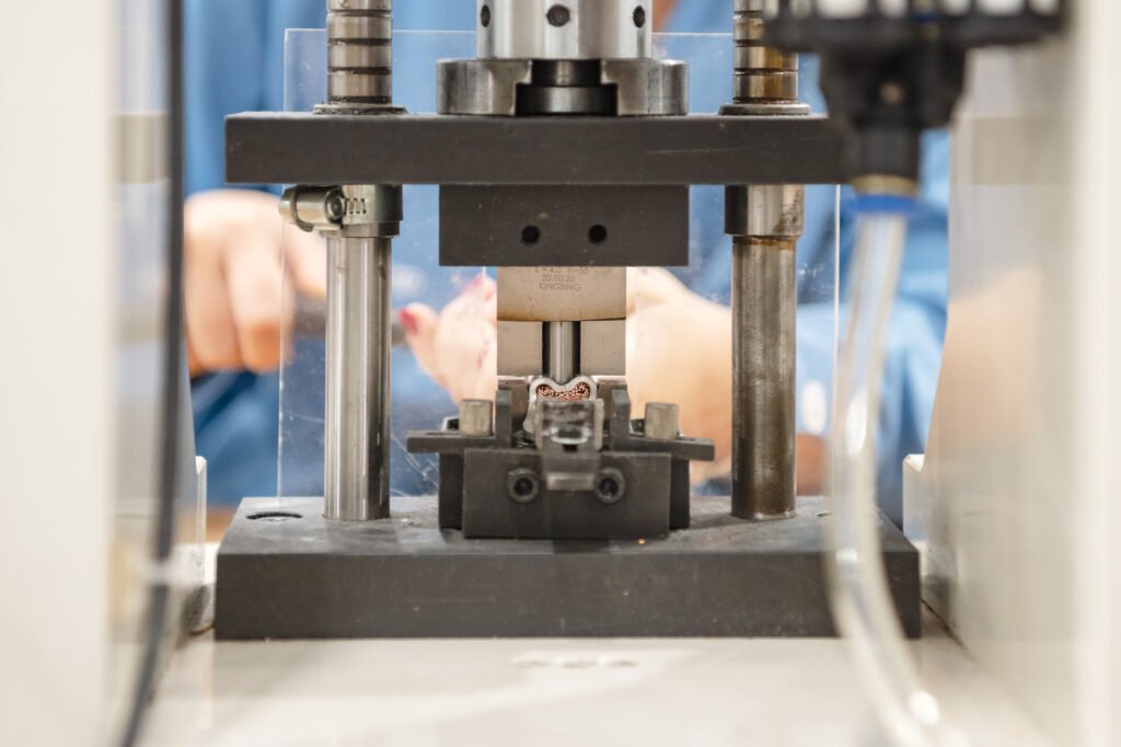 Serviços - Produção de cablagens eléctricas