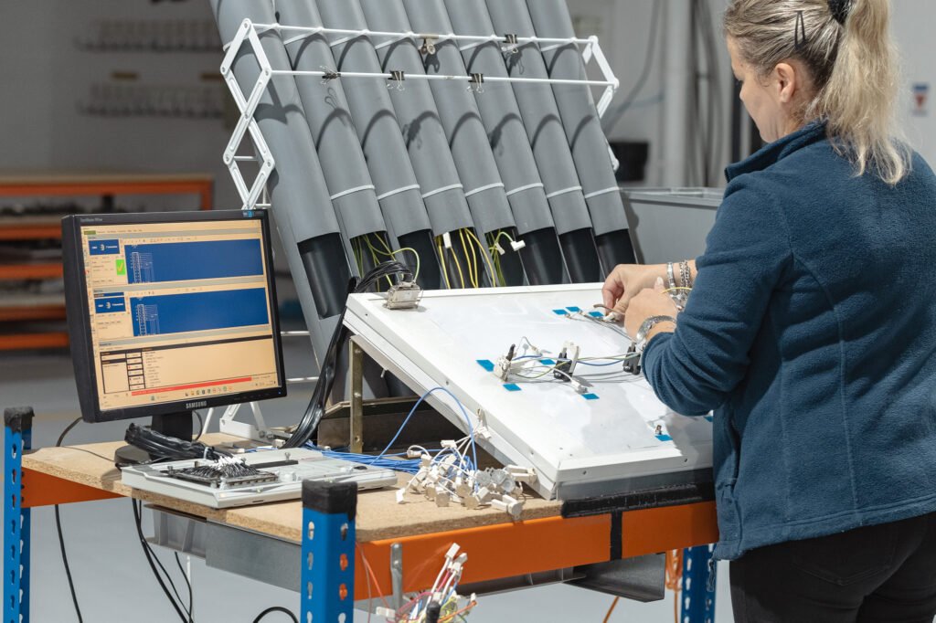 Serviços - Produção de cablagens eléctricas